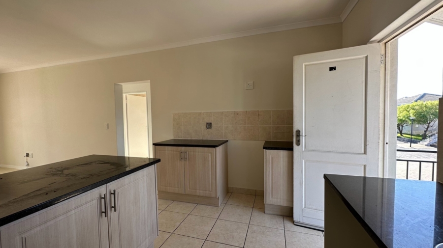 2 Bedroom Property for Sale in Heritage Park Western Cape